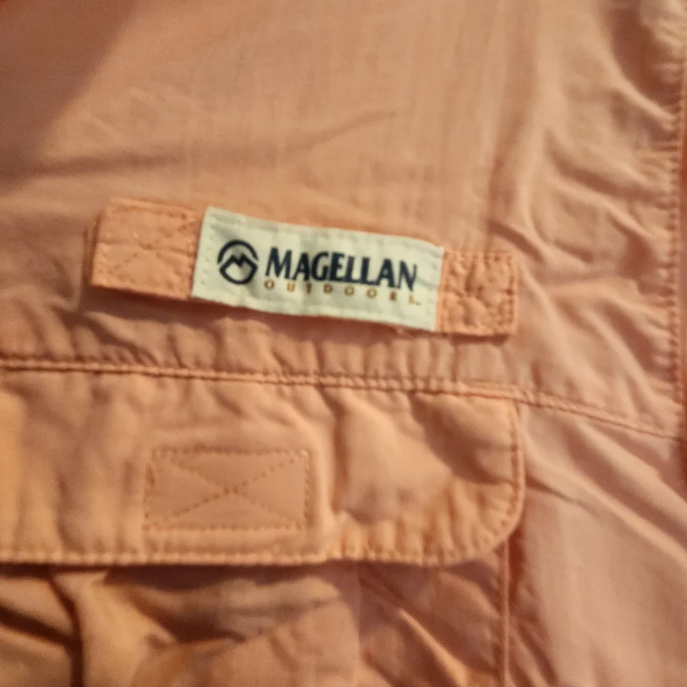 Magellan Outdoors Peach Mens Casual Button Down Shirt Size M Euc - Picture 2 of 5